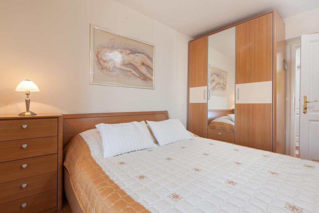 Apartments Kalalarga Deluxe Makarska Luaran gambar